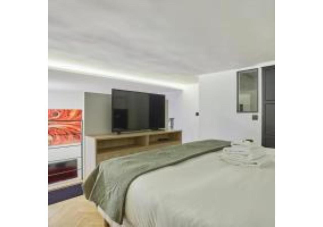 Duplex Center Of Paris By Studioprestige Exterior photo